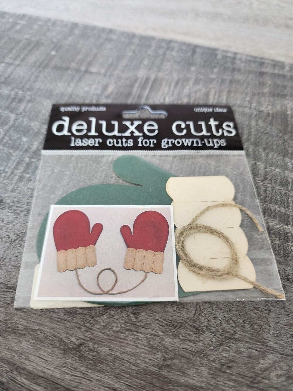 Snow Mittens Winter - Die Cut Laser - New Deluxe Cuts Scrapbooking Retired #29